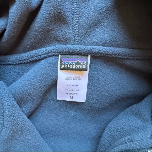 PATAGONIA Hooded Zip Front Fleece Jacket Size Medium in Dusty Blue - Picture 11 of 12